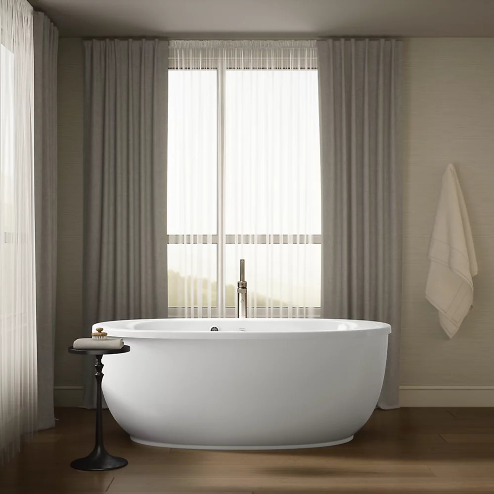 Sunstruck tub by Kohler