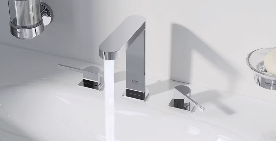 Grohe tub filler